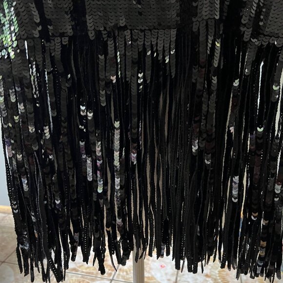 Zara Knit Size S Black Round Neck Short Sleeve Sequin Fringe Hem Top NWT - Picture 7 of 16